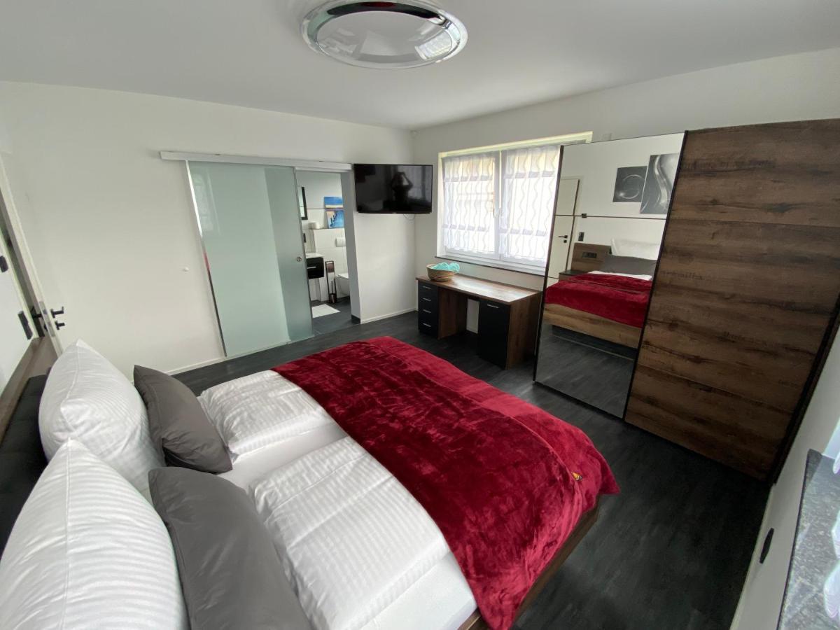 Apartments Saaldorf-Ferienhaus Mit 6 Apartments 45Qm-120Qm Direkt Am Thueringer Meer-Bleilochtalsperre Bad Lobenstein Zewnętrze zdjęcie