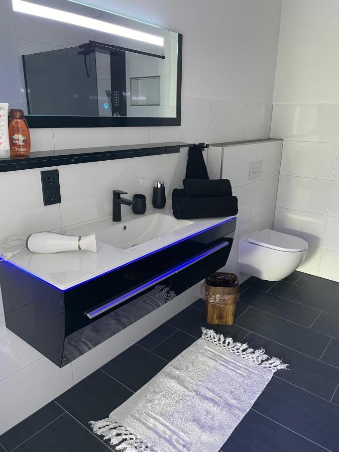 Apartments Saaldorf-Ferienhaus Mit 6 Apartments 45Qm-120Qm Direkt Am Thueringer Meer-Bleilochtalsperre Bad Lobenstein Zewnętrze zdjęcie