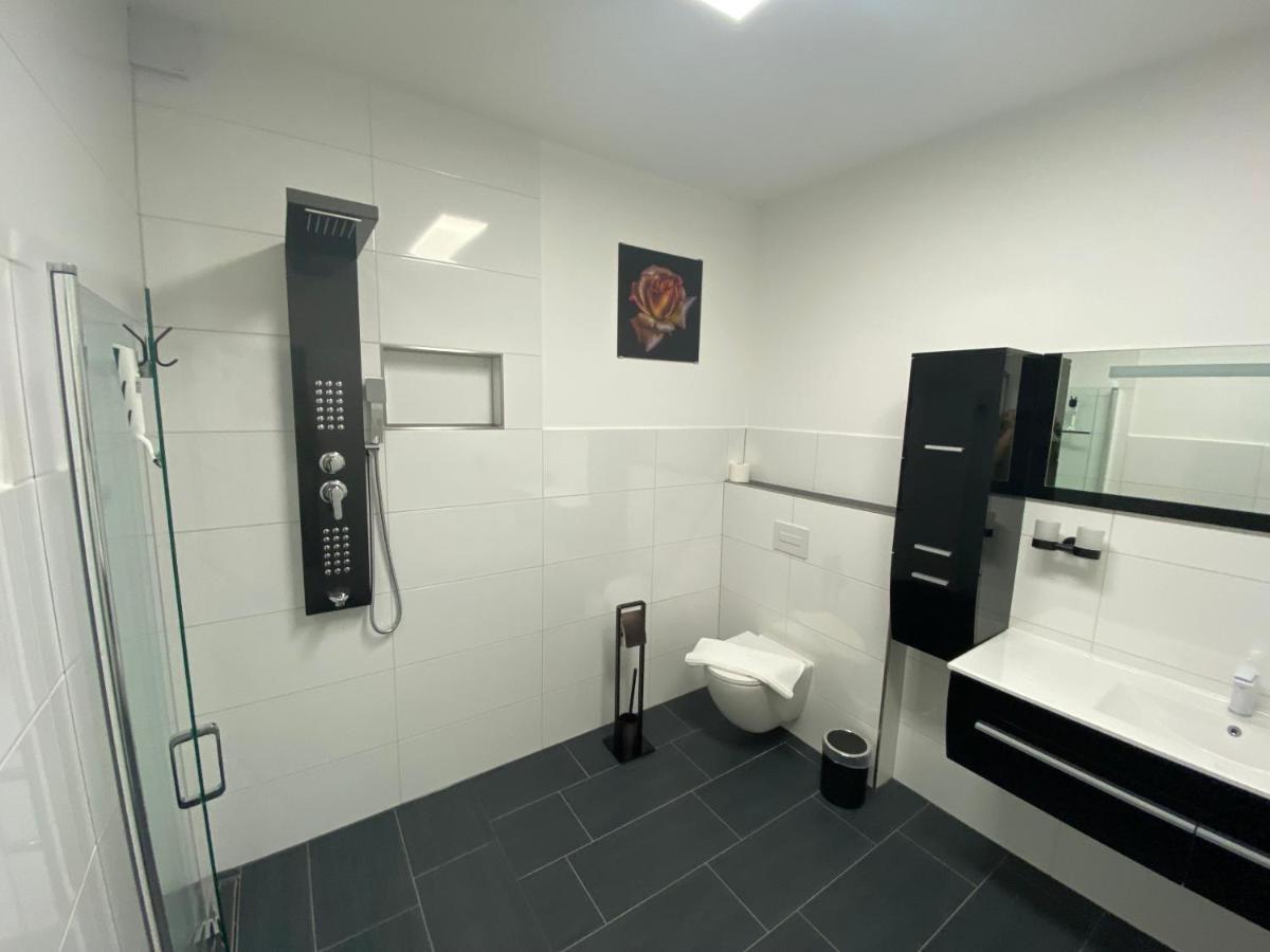 Apartments Saaldorf-Ferienhaus Mit 6 Apartments 45Qm-120Qm Direkt Am Thueringer Meer-Bleilochtalsperre Bad Lobenstein Zewnętrze zdjęcie