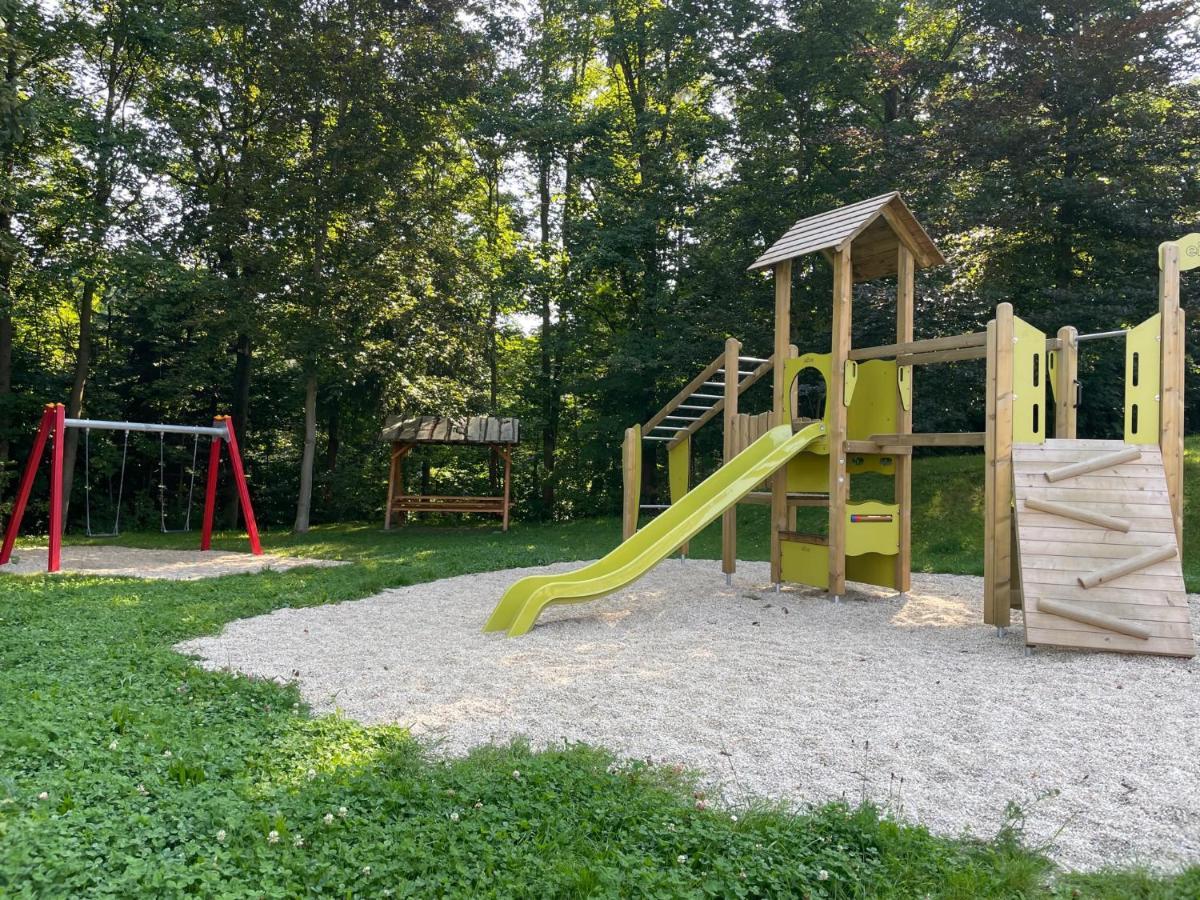 Apartments Saaldorf-Ferienhaus Mit 6 Apartments 45Qm-120Qm Direkt Am Thueringer Meer-Bleilochtalsperre Bad Lobenstein Zewnętrze zdjęcie